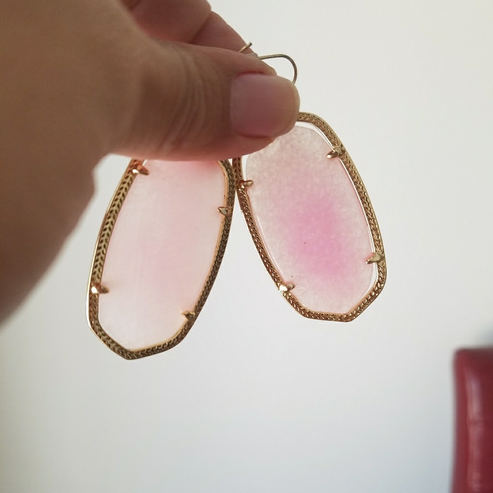 Kendra Scott Rare Pink Ombre Danielle Earrings Old Frame, Goldtone EUC - Picture 3 of 3